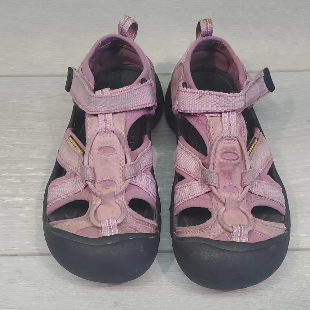Keen Kids Girls Waterproof Hiking Sandals shoes sz 13